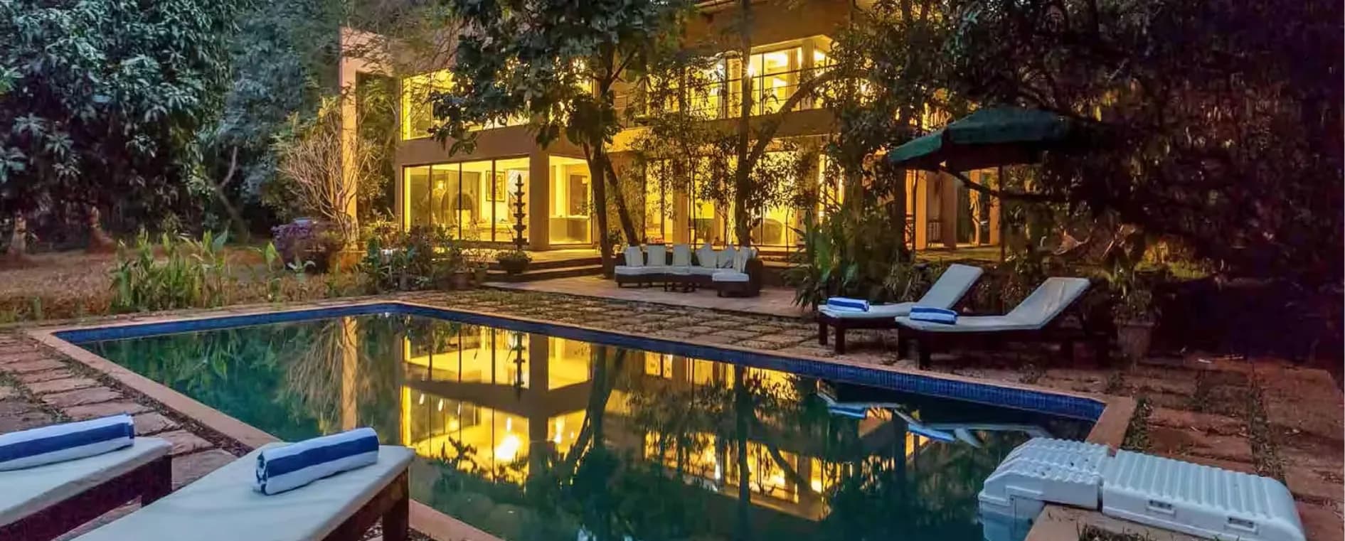 Private Villa Parties